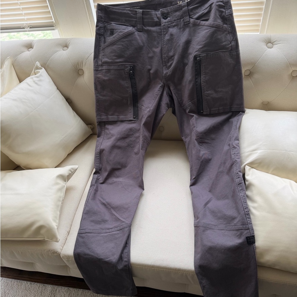 G-Star Men's Gray Utility Cargo Pants - Durable Everyday Wear